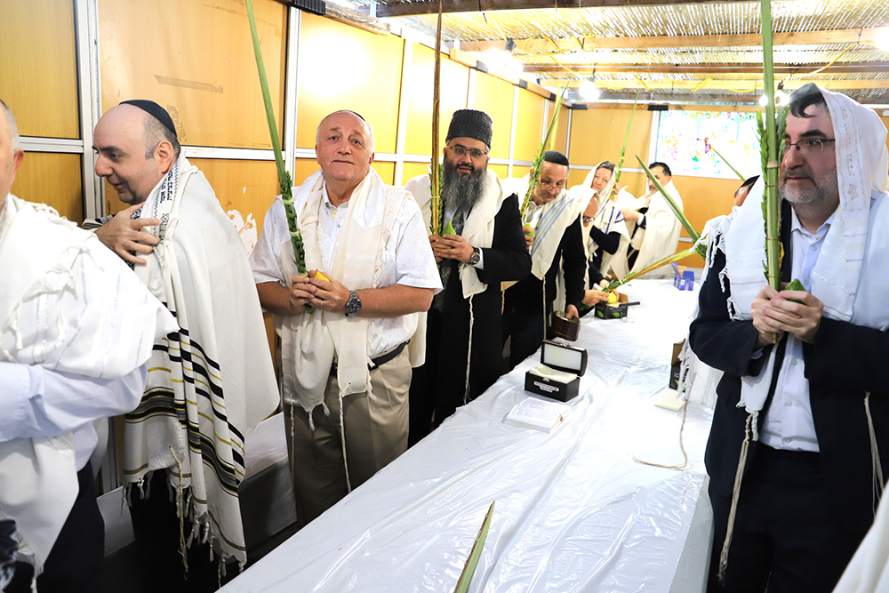 Суккот В ГЛАВНОЙ СИНАГОГЕ КАНЕСОИ КАЛОН