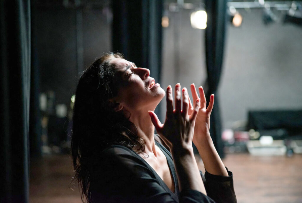 Назм ва наво